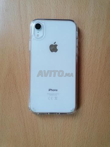 Iphone xr 64 GB en très bon état - 2