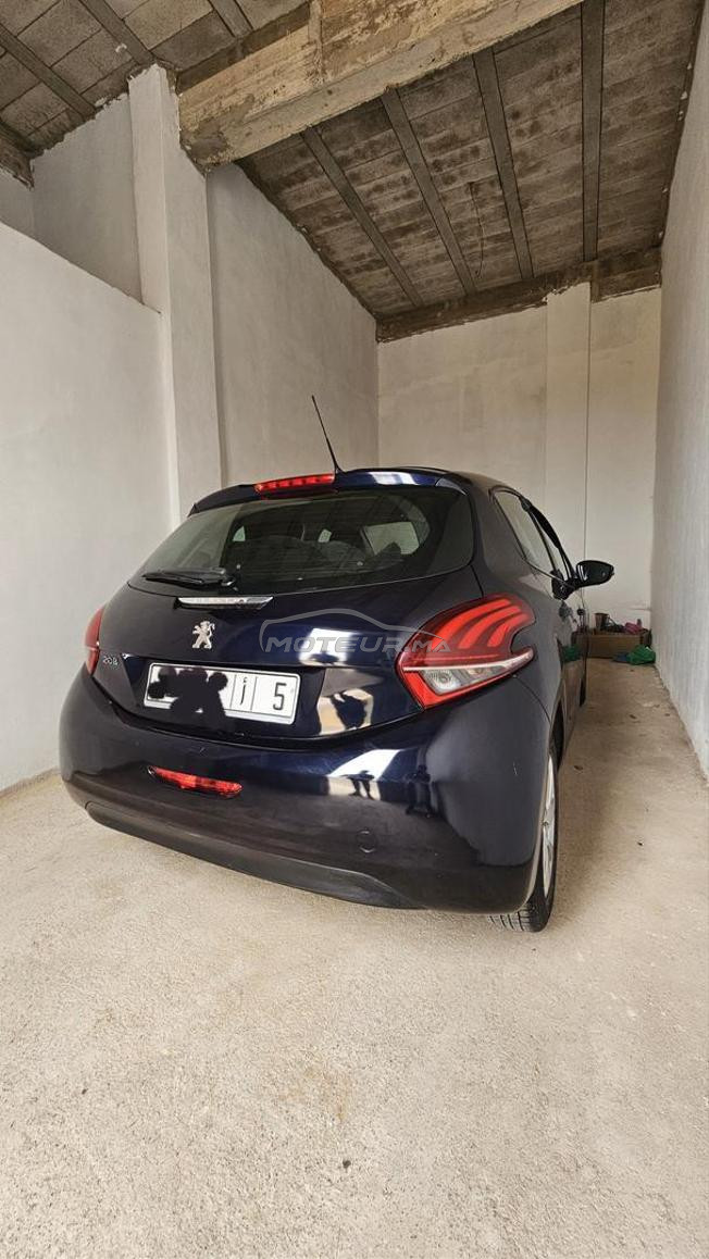 Peugeot208