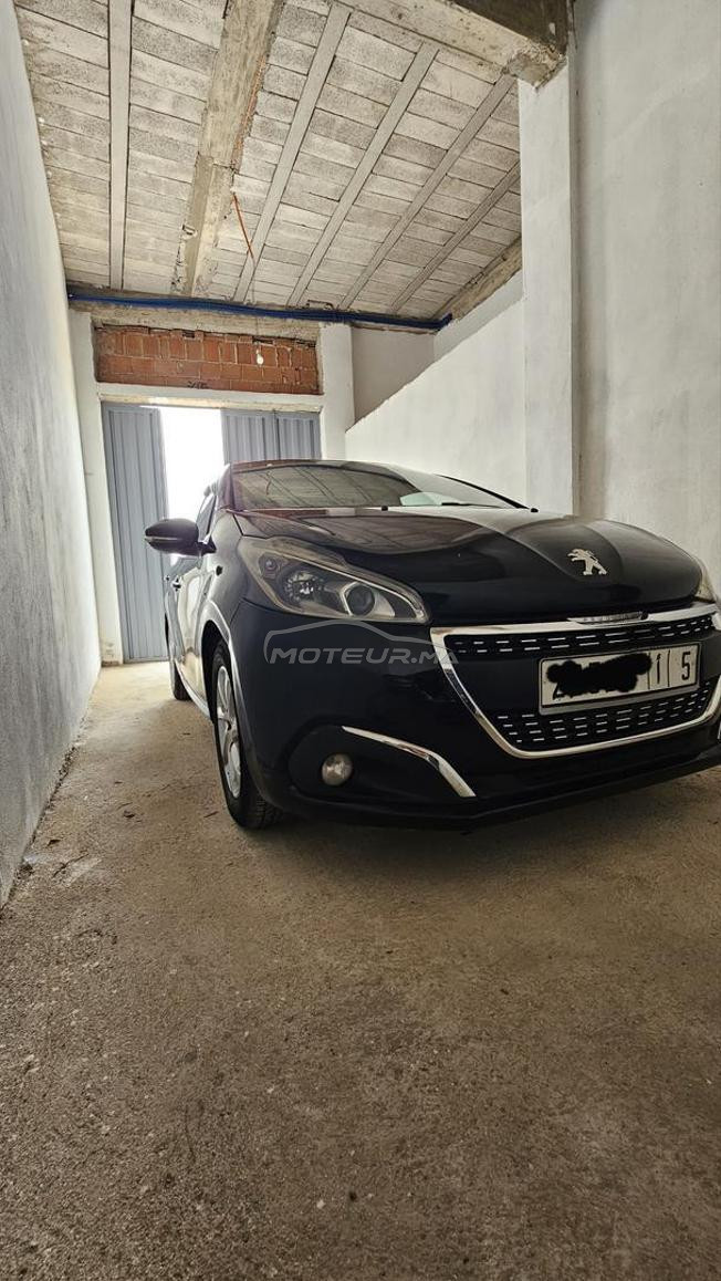 Peugeot208