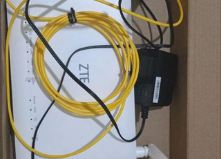 ZTE ONT (Router) Wi-Fi 6 GPON ONT ZXHN F6600P