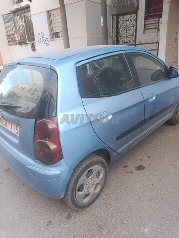 كيا بيكانتو بنزين يدوية 2010 في بني يخلف