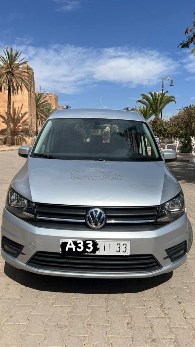 voiture ba9a n9iya tbrklah 