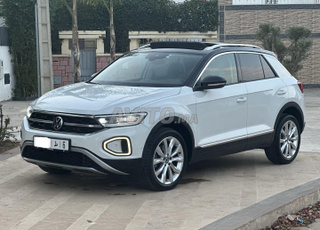 Volkswagen T-Roc ديزل أوتوماتيكي 2022 في الرباط