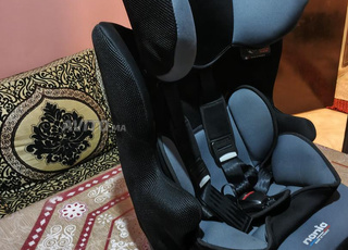 مقعد سيارة للأطفال نانيا