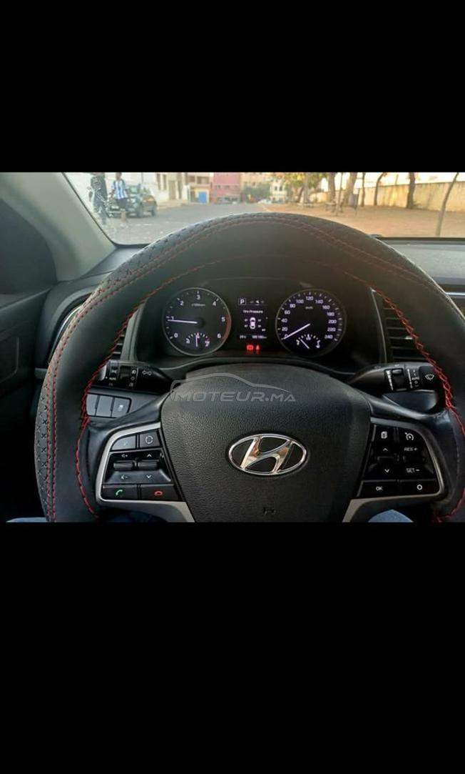 hyundai elantra tout aption automatique 2018 186km