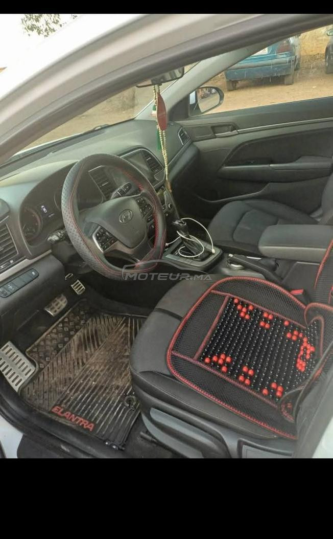 hyundai elantra tout aption automatique 2018 186km