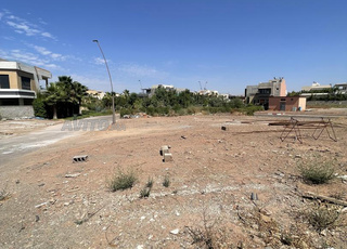 A vendre terrain d’angle 550 m2 à Noria Golf