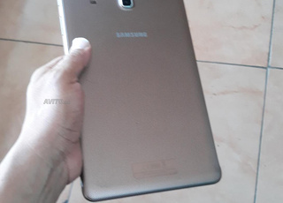 Tablette Tap E 8g carte sim