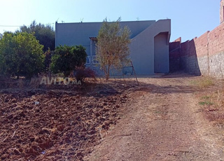 Maison avec terre agricole