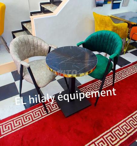 كراسي مقاهي ومطاعم