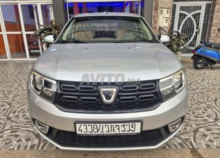 داسيا لوغان بريستيج