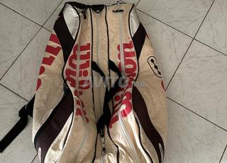 حقيبة تنس بحالة جيدة جدا