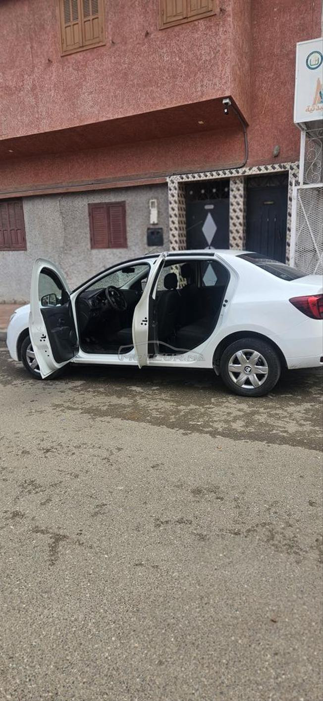 سيارة ممتازة 