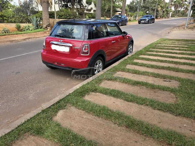 Mini Cooper cherche sa nouvelle copine de route