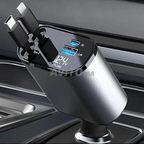 ⚡ Chargeur de voiture 4 en 1 – USB, 2 câbles de charge, 2 ports USB - 2
