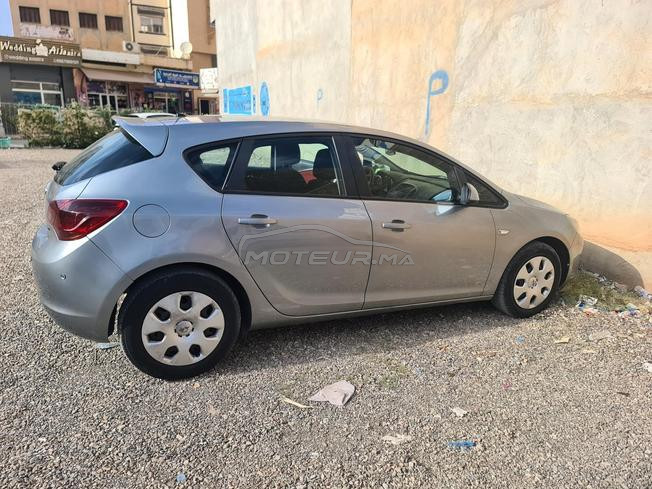 Opel Astra 2012