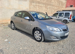 Opel Astra 2012
