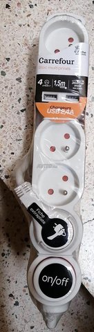 مقبس كهربائي متعدد carrefour