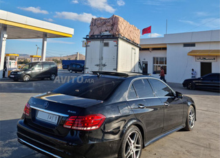 MERCEDES E250 4 MATIC AMG LINE
