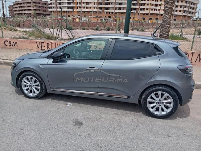 Renault Clio 5 Diesel Manuelle 2024 à Marrakech