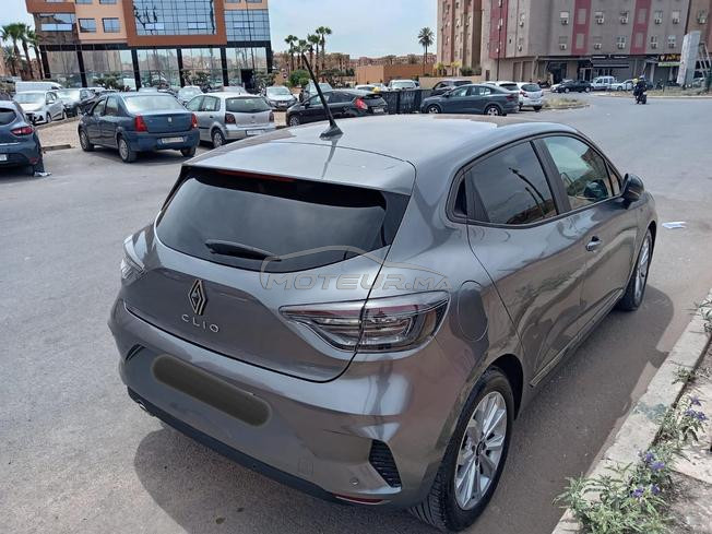 Renault Clio 5 Diesel Manuelle 2024 à Marrakech
