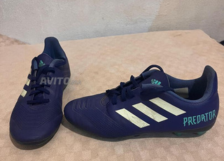 Crampons Adidas taille 36