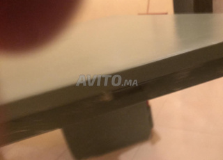 Armoire d'ordinateur peinte en vert clair