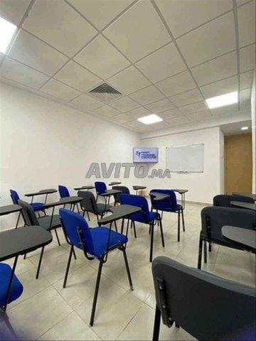 أثاث مدرسي كراسي مكاتب