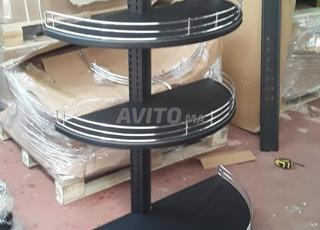 جندول حائط سوبر ماركت