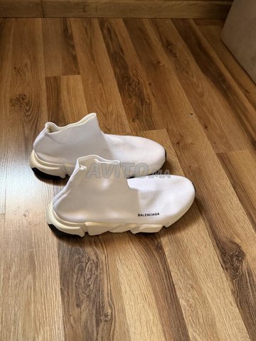 Balenciaga speed trainers 42