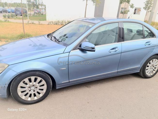 Mercedes-Benz 220 Diesel Automatique 2010 à Fès