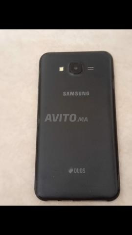 سامسونج في حلة جيدة، الثمن 250 درهم قيد التشغيل