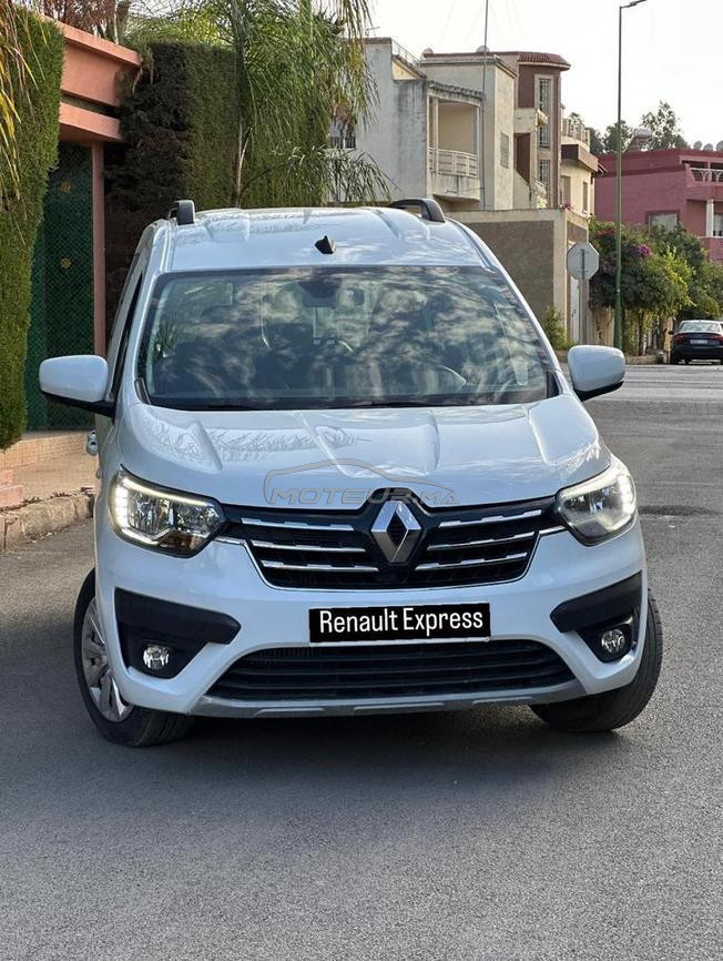 رونو إكسبريس Renault Express 