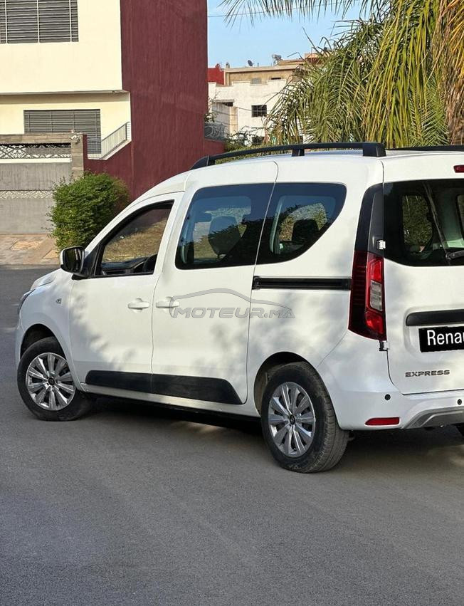 رونو إكسبريس Renault Express 