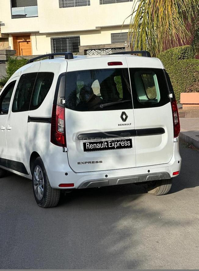 رونو إكسبريس Renault Express 