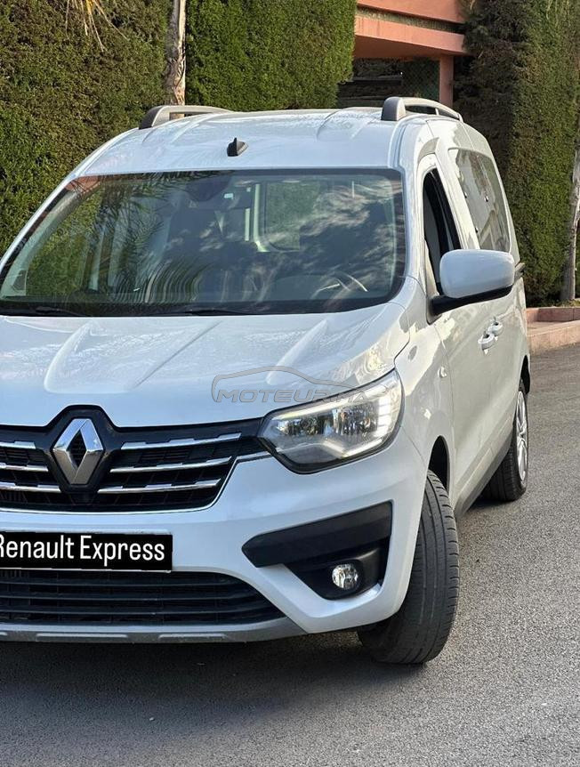 رونو إكسبريس Renault Express 