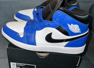 AIR JORDAN 1 MID - TAILLE 42 - NEUF