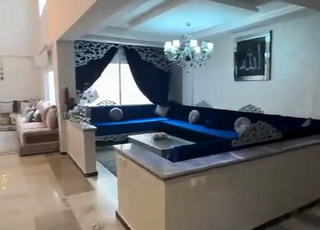 Maison moyen standing