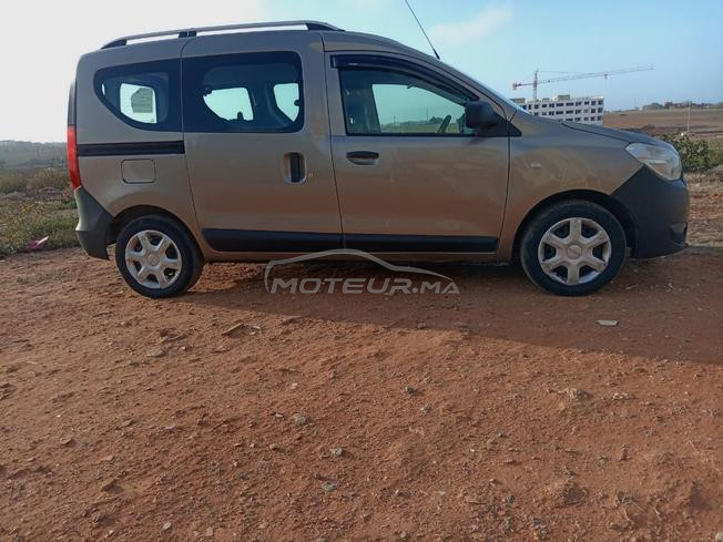 Dacia Dokker Diesel Manuelle 2015 à Salé