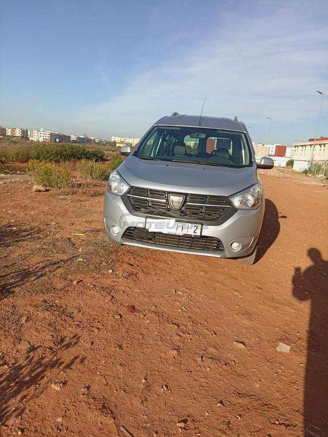 Dacia Dokker Diesel Manuelle 2019 à Salé