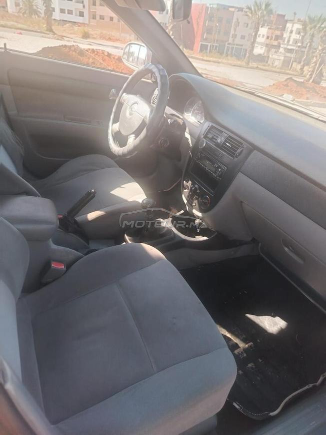 Chevrolet optra 2006 essence excellent état 