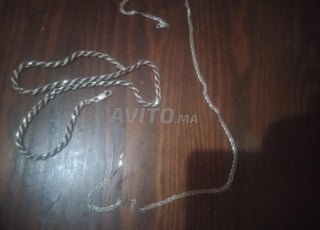 قلادة من الفضة