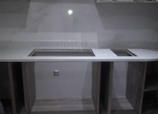 Maçon carreleur et zellige