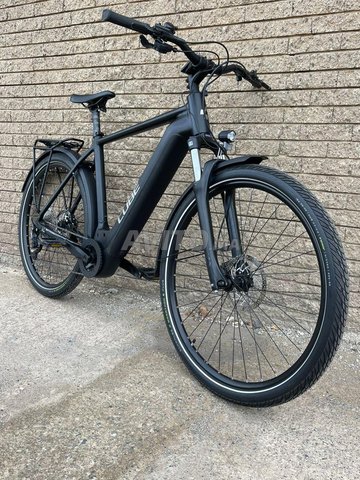 vélo électrique cube 750 w