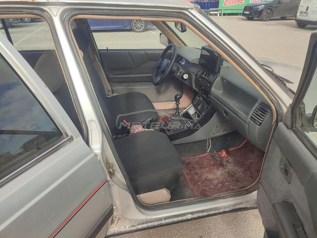 Renault R9 Essence Manuelle 1983 à Tanger