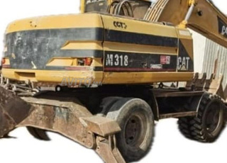 بوكلين M318 4 أعمدة في حالة جيدة جدا