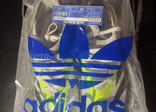 Chaussures Predator neuves