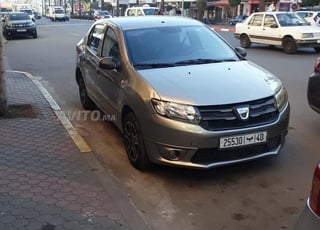 Dacia Logan climatisée