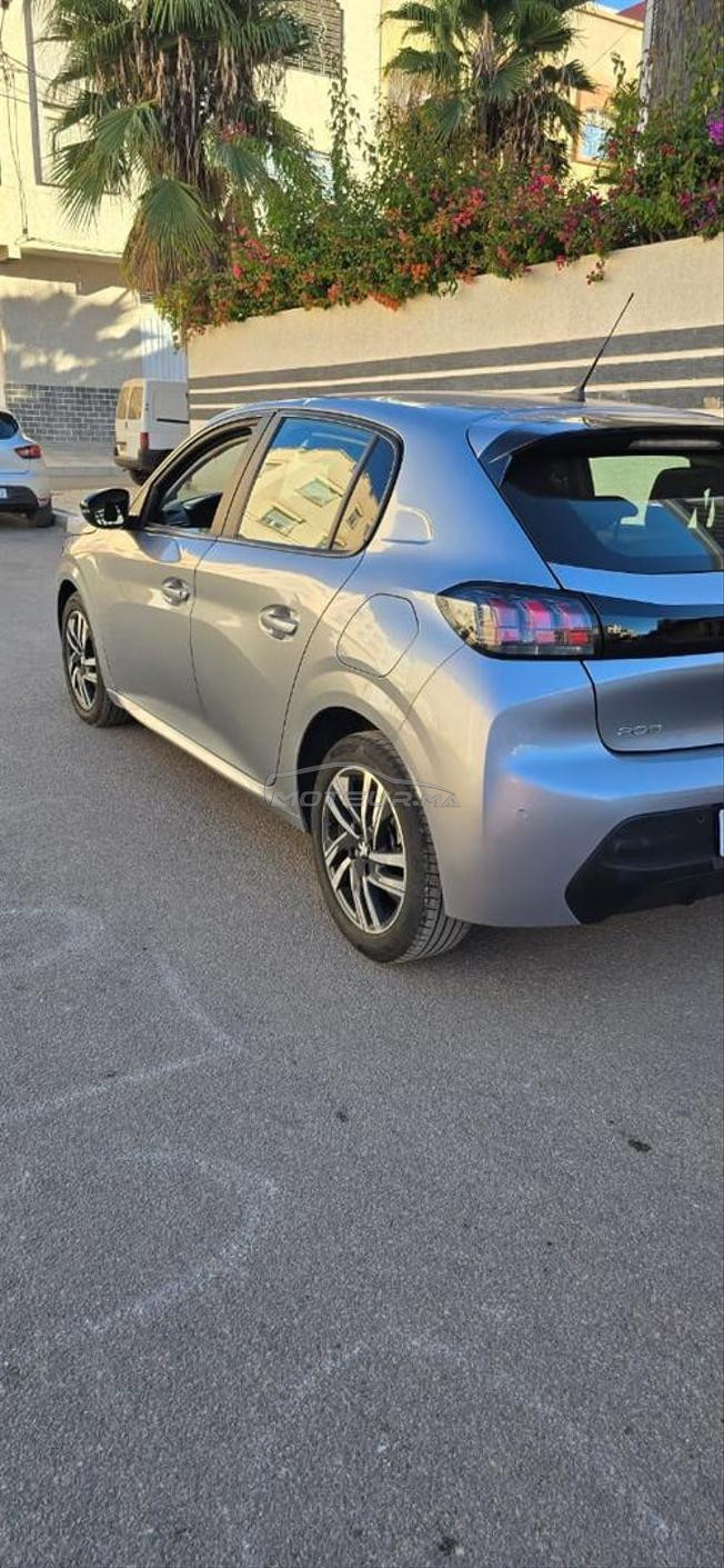 Peugeot 208 Diesel Manuelle 2023 à Meknès