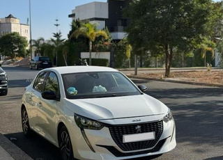 peugeot 208 automatique